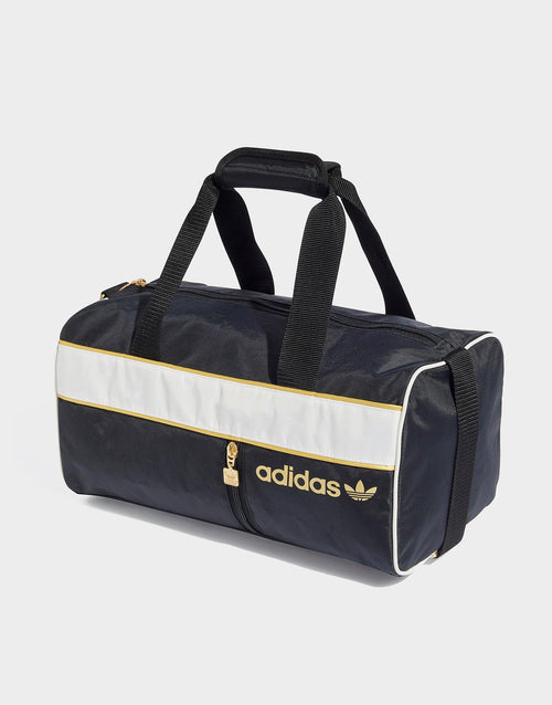กระเป๋า Small Duffel