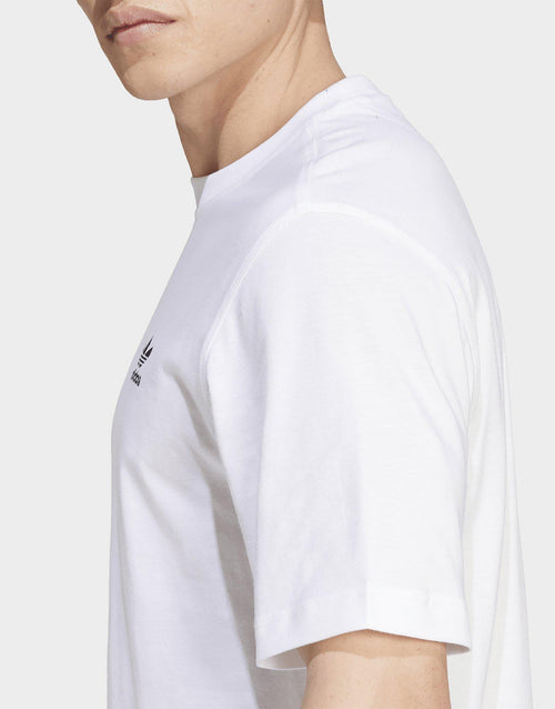 เสื้อยืดผู้ชาย Trefoil Essentials