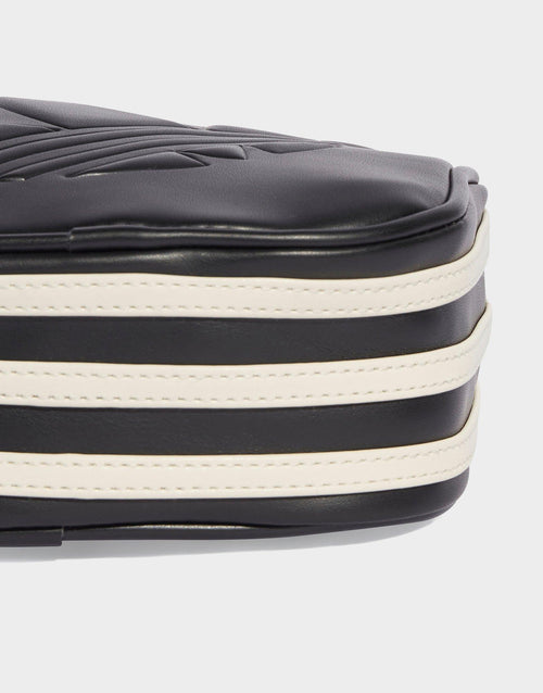 กระเป๋า Diamond-Shaped