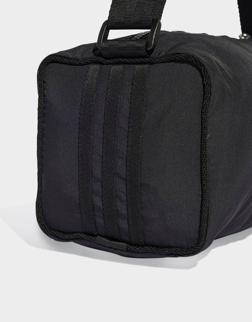 กระเป๋า Mini Duffle