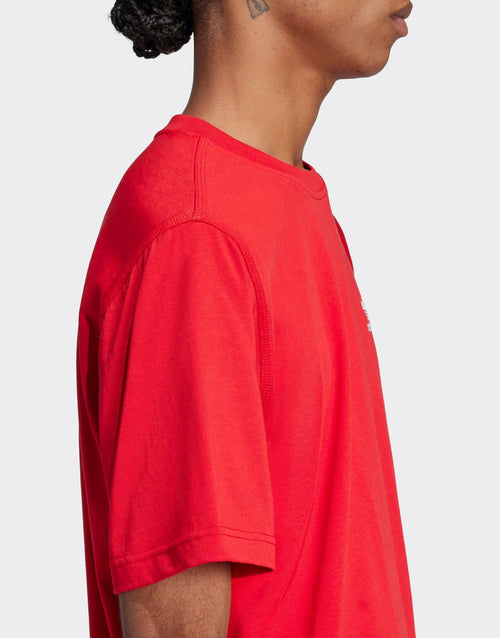 เสื้อยืดผู้ชาย Trefoil Essentials