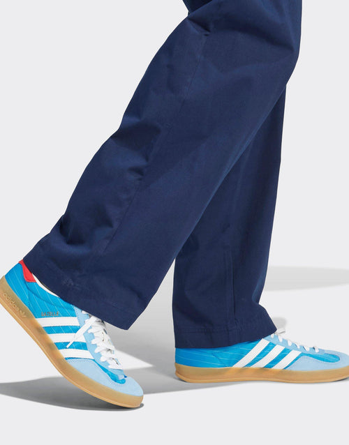 กางกงขายาวผู้ชาย Trefoil Essentials Chinos