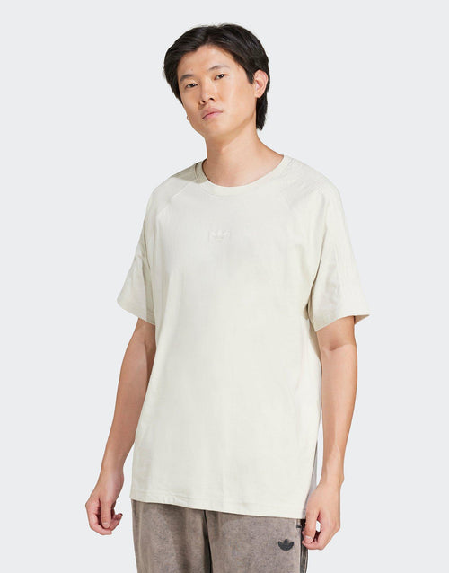 เสื้อยืดผู้ชาย Premium Essentials