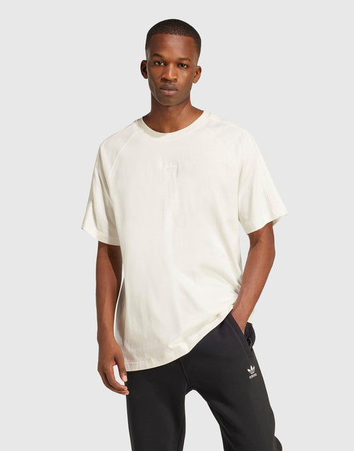 เสื้อยืดผู้ชาย Premium Essentials