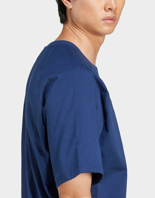 เสื้อยืดผู้ชาย Premium Essentials