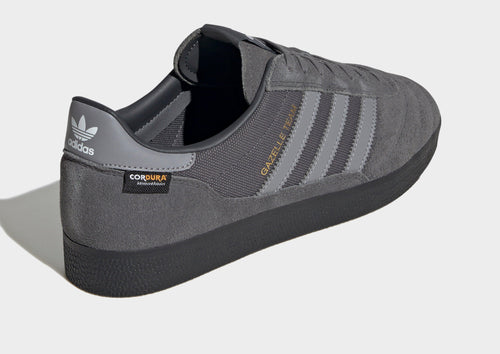 รองเท้าผู้ชาย Gazelle Team