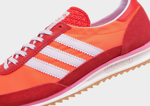 รองเท้าผู้หญิง SL 72 OG