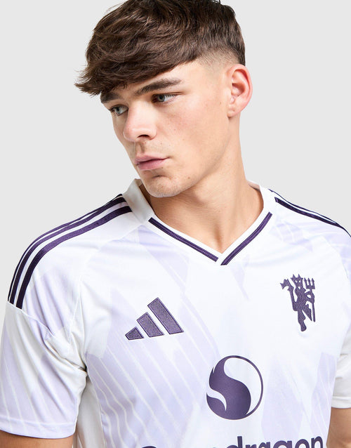 เสื้อฟุตบอลชุดเยือน Manchester United 25/26