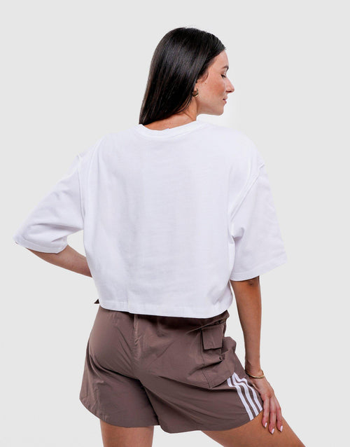 เสื้อยืดผู้หญิง Essentials Crop