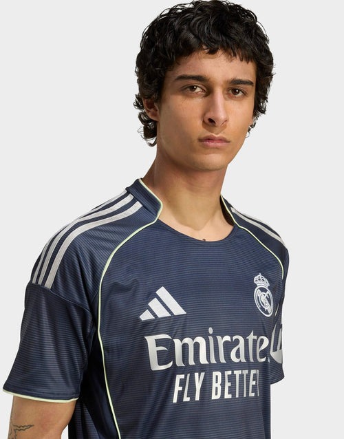 เสื้อฟุตบอลชุดเยือน Real Madrid 25/26