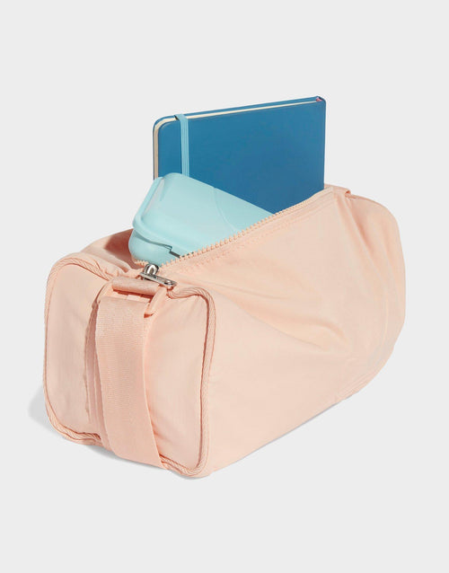 กระเป๋า Mini Duffle