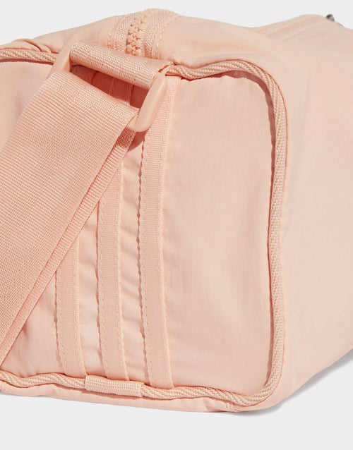 กระเป๋า Mini Duffle