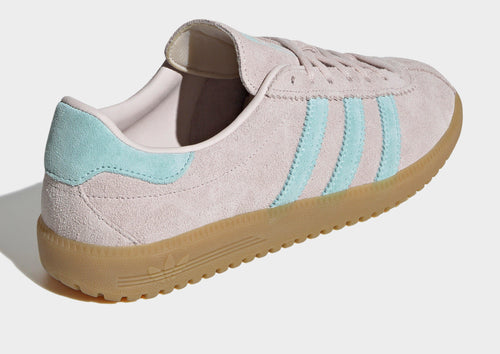 รองเท้าผู้หญิง BRMD