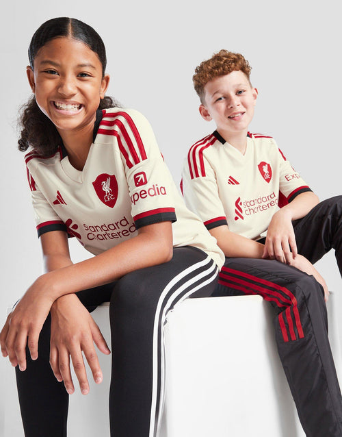 เสื้อฟุตบอลชุดเยือนเด็กโต Liverpool 25/26