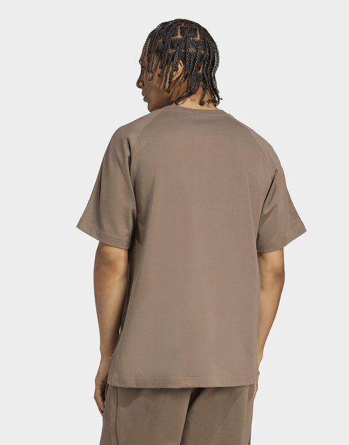 เสื้อยืดผู้ชาย Premium Essentials