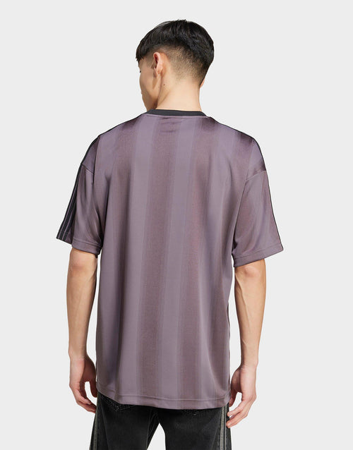 เสื้อฟุตบอลผู้ชาย Adicolor Jacquard