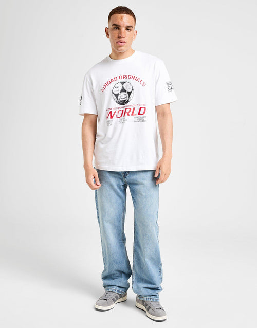 เสื้อยืดผู้ชาย 90s Football Graphic