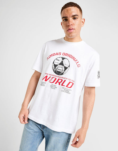 เสื้อยืดผู้ชาย 90s Football Graphic