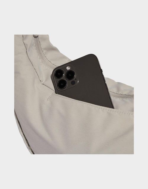 กระเป๋าสะพายไหล่ Must Haves Puffy