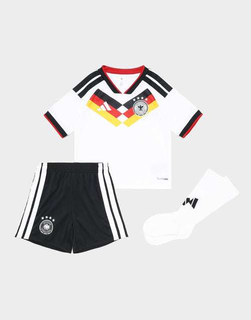 เสื้อและกางเกงฟุตบอลชุดเหย้าเด็กเล็ก Germany 2026/27