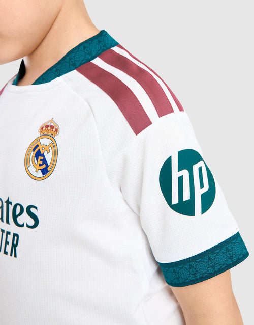 ชุดฟุตบอลชุดเหย้าเด็กเล็ก Real Madrid 26/27