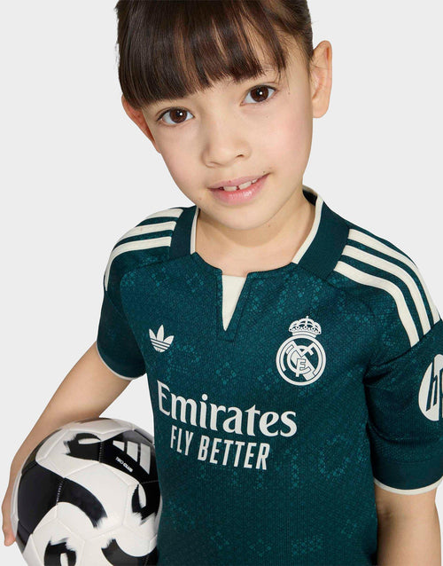 ชุดฟุตบอลชุดเยือนเด็กเล็ก Real Madrid 26/27