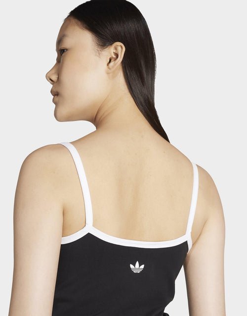 เสื้อกล้ามผู้หญิง