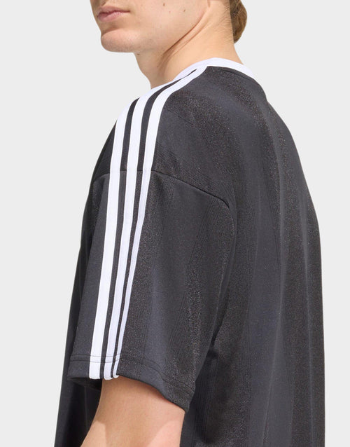 เสื้อฟุตบอลผู้ชาย Adicolor Jacquard