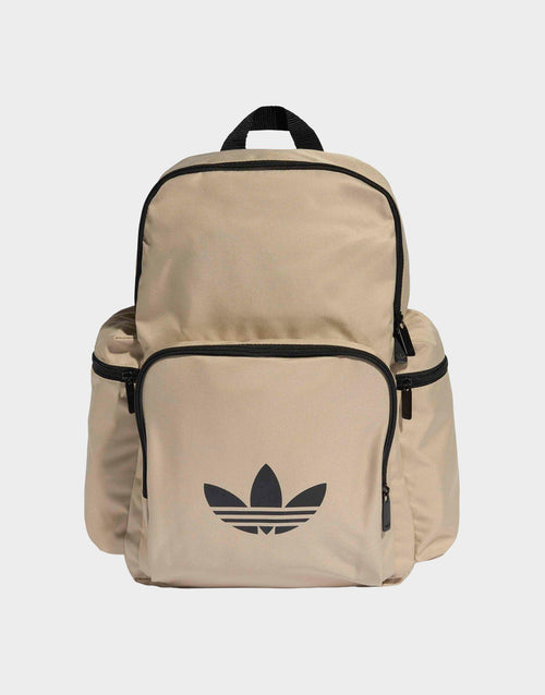 กระเป๋าสะพายหลัง Adicolor (23L)