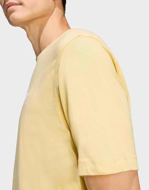 เสื้อยืดผู้ชาย Trefoil Essentials