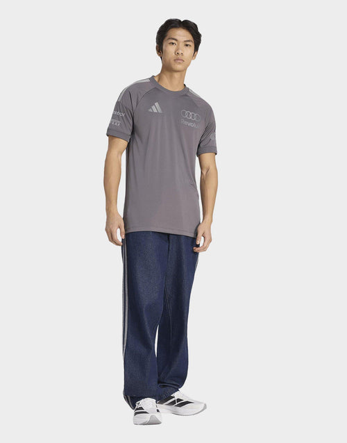 เสื้อแขนสั้นผู้ชาย Audi Revolut F1 Team Driver