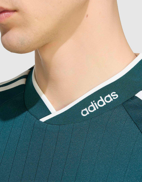 เสื้อแขนสั้นผู้ชาย Classic Jacquard Jersey