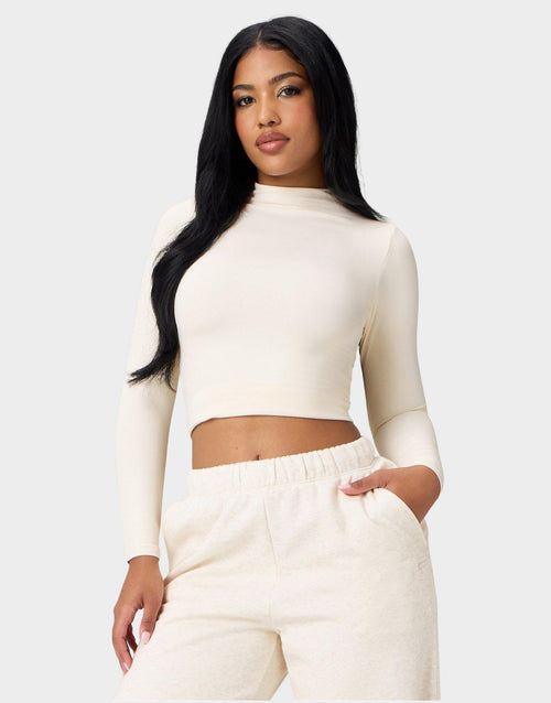 เสื้อแขนยาวผู้หญิง Seamless Essential