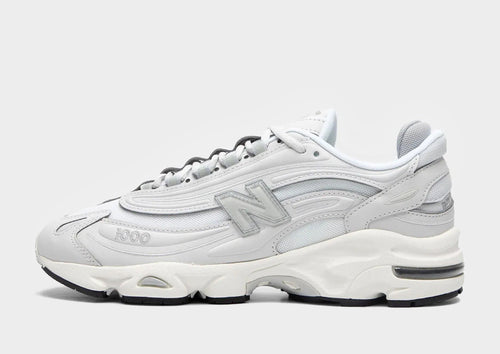 รองเท้าผู้ชาย 1000