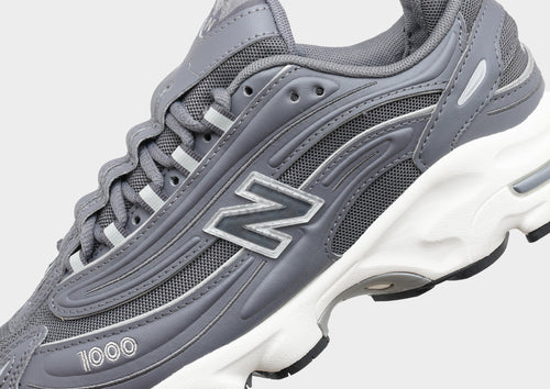 รองเท้าผู้ชาย 1000