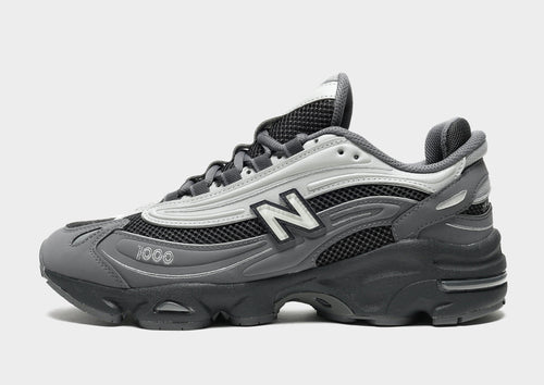 รองเท้าผู้ชาย 1000