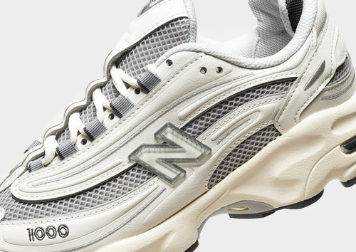 รองเท้าผู้หญิง 1000