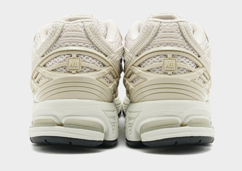 รองเท้าผู้หญิง 1906R