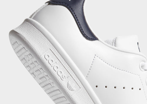 รองเท้าผู้หญิง Stan Smith