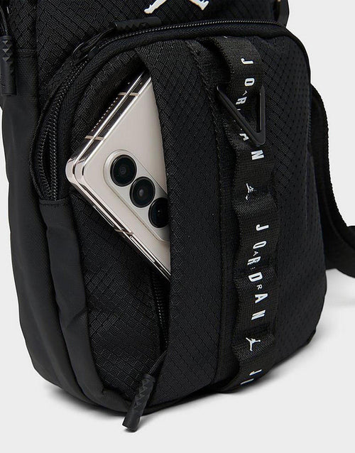 กระเป๋าสะพายข้าง Hover