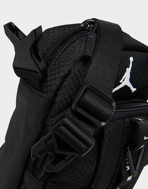 กระเป๋าสะพายข้าง Hover