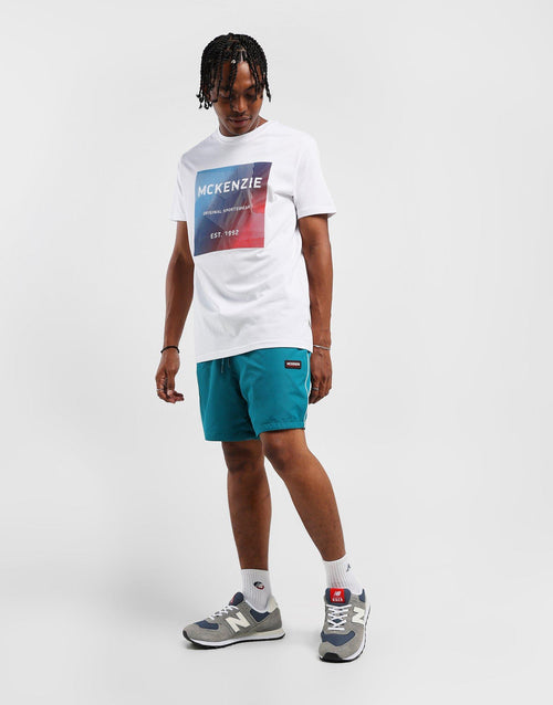 กางเกงขาสั้นผู้ชาย Core