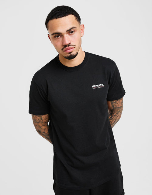 เสื้อยืดผู้ชาย Essential
