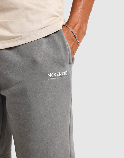 กางเกงขาสั้นผู้ชาย Essential Fleece