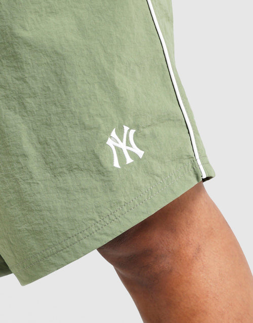 กางเกงขาสั้นผู้ชาย Piped Beach NY Yankees