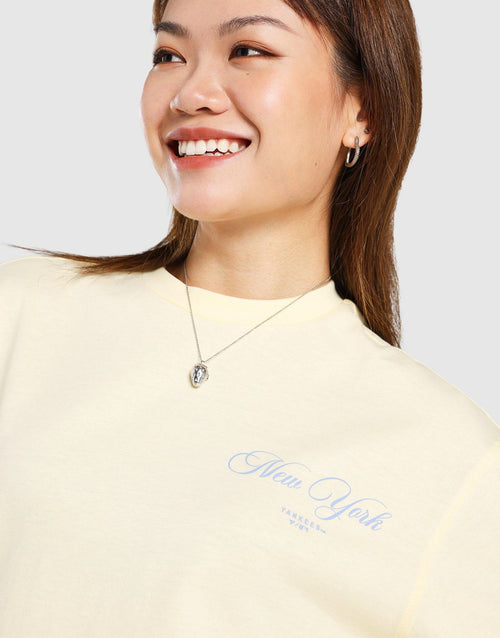 เสื้อยืดผู้หญิง Oversized Crest NY Yankees