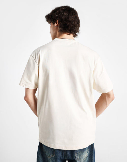 เสื้อยืดผู้ชาย Tonal Embroided Badge NY Yankees