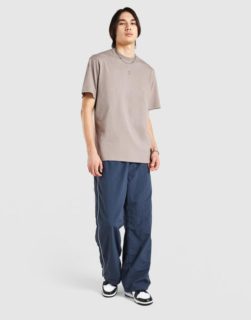 เสื้อยืดผู้ชาย Tonal Embroidery NY Yankees