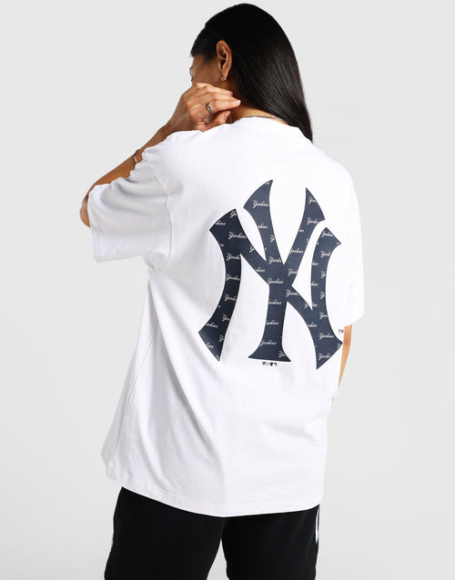 เสื้อยืดผู้หญิง Monogram NY Yankees
