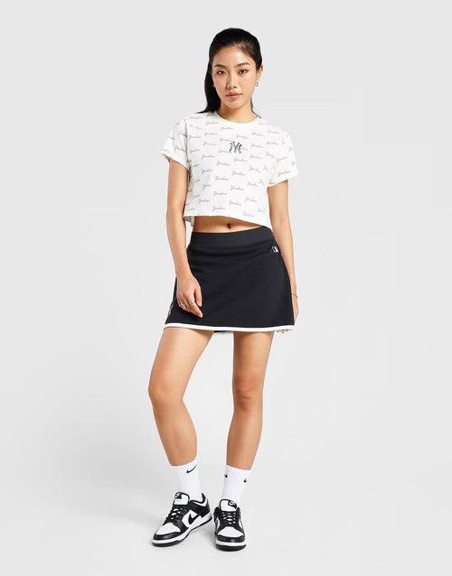 เสื้อยืดผู้หญิง Monogram NY Yankees